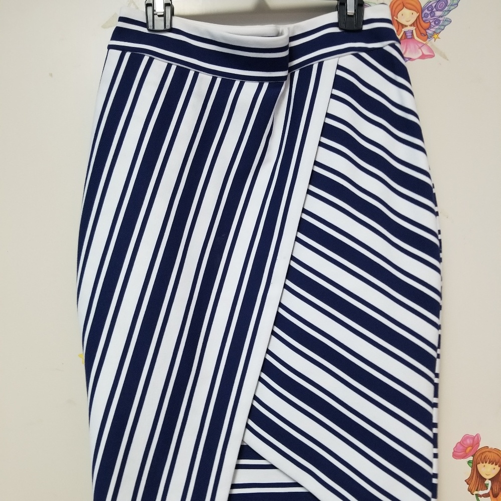 Express tulip skirt sz 2